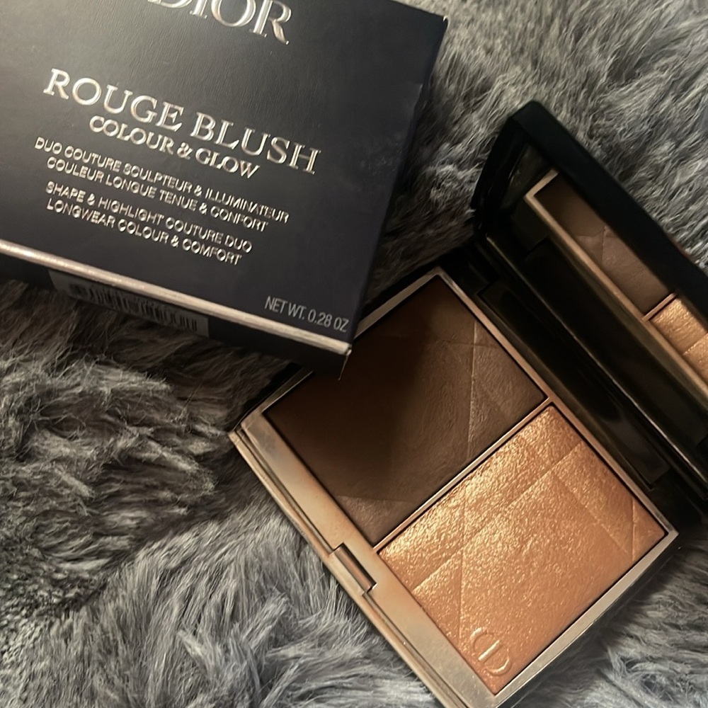 Dior blush & Glow  #200 Diorama